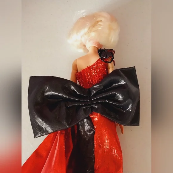 Vintage Marilyn Monroe doll